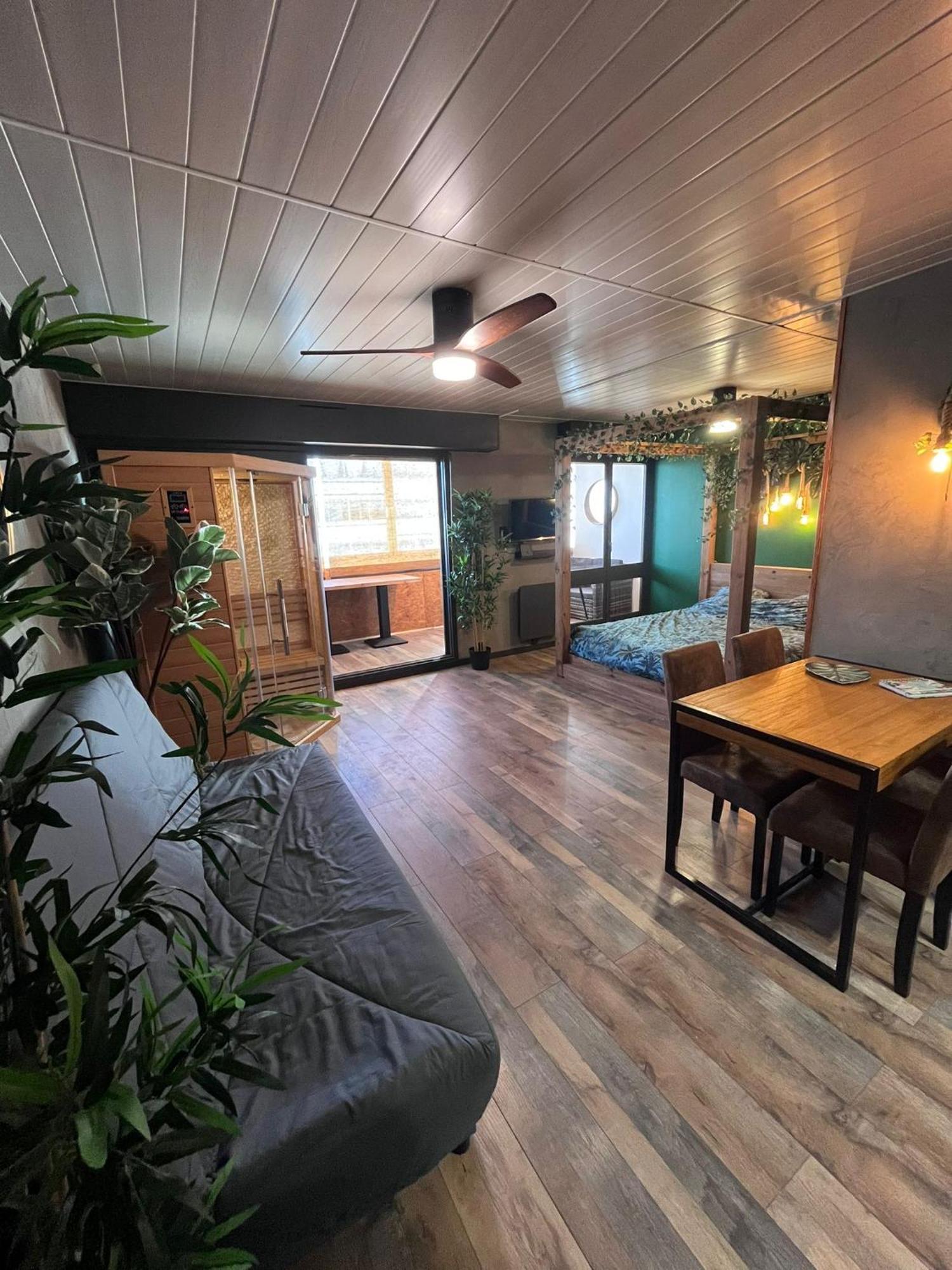 Oasis Tropical & Sauna Saint-Hilaire-de-Riez Buitenkant foto